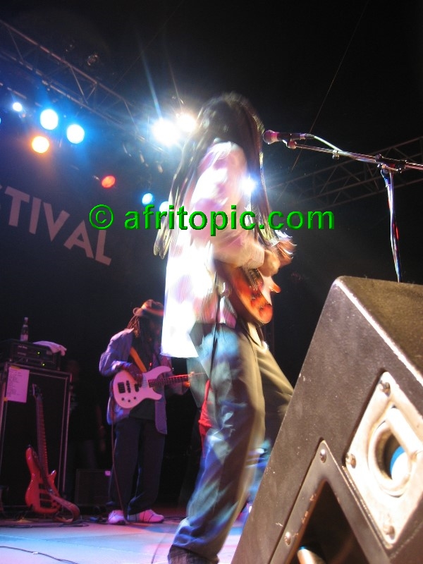 ../Images/AfricaFestival-27-28May05 174.jpg